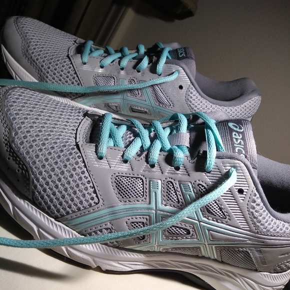 ASICS Ladies Size 6.5 - Picture 6 of 6